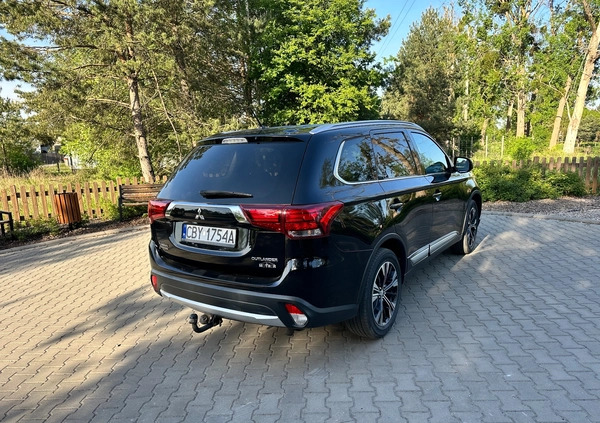 Mitsubishi Outlander cena 59900 przebieg: 75895, rok produkcji 2016 z Bydgoszcz małe 191